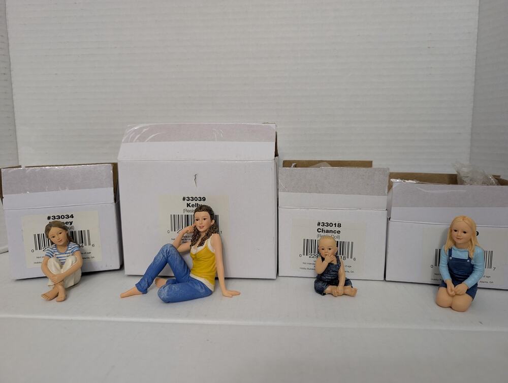 Hobby Builder Supply 1:12 Scale Family Set Kelly Casey Chance Jessie Doll House